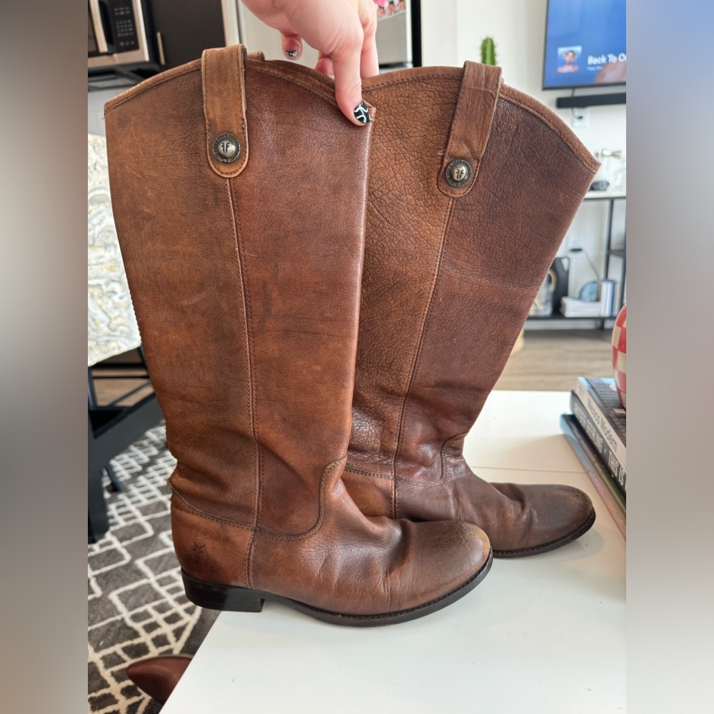Frye | Melissa Button